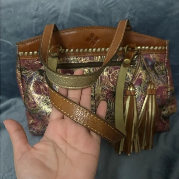 Patricia Nash Handbag - Picture 3 of 6